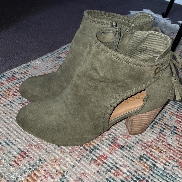 Booties - Picture 2 of 3